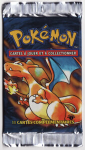 Base Set booster pack — Charizard art (French)
